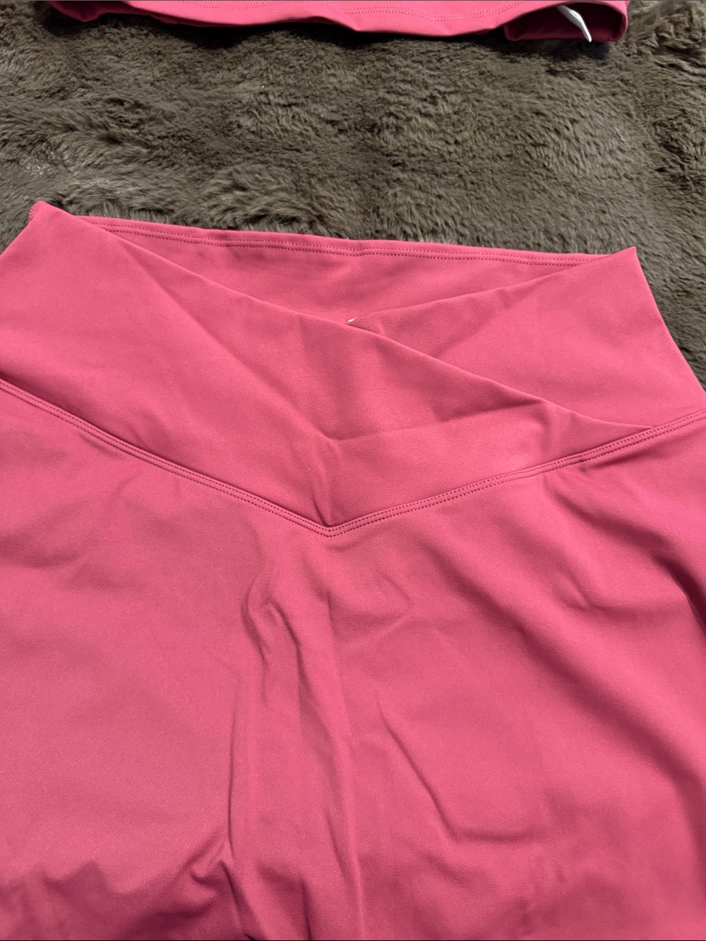 HALARA Rose-Coral Crossback Sports Bra with Matching Active Skort - Picture 7 of 9